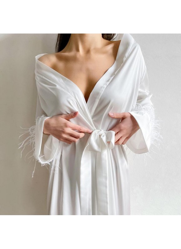 Stylish And Elegant Feather Dress With Long Sleeves
