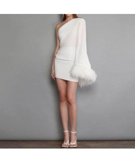 Elegant Dress With One-shoulder Furry Sleeves Design 