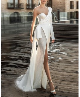 Stylish And Elegant White Satin Gown 